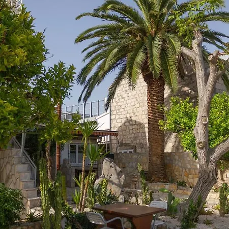 Kaktus Apartment Orebić