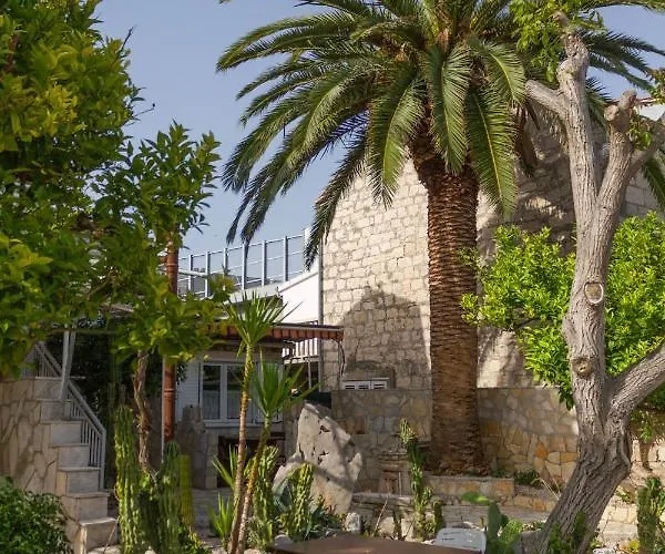 Kaktus Апартаменты Оребич