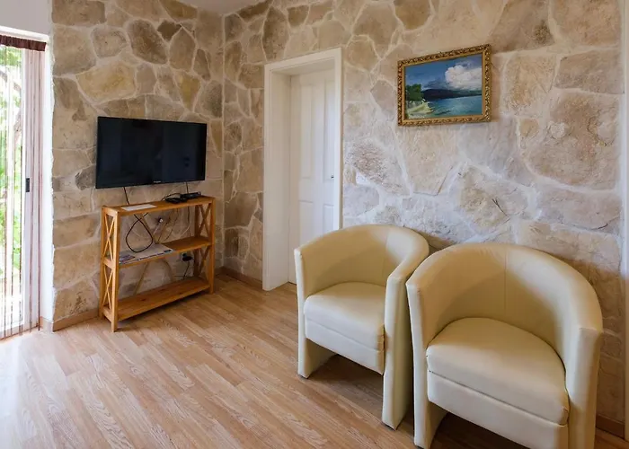 Kaktus Апартаменты Оребич